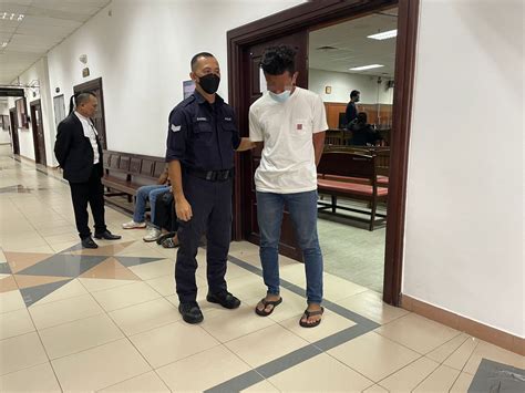 mga batang scandal|Youth gang robberies reflect a lack of law enforcement.